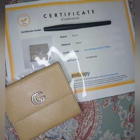 Gucci Bifold GG Marmont Wallet - Picture 12 of 12